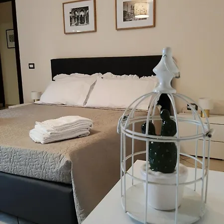 Stella Del Centro * باليرمو